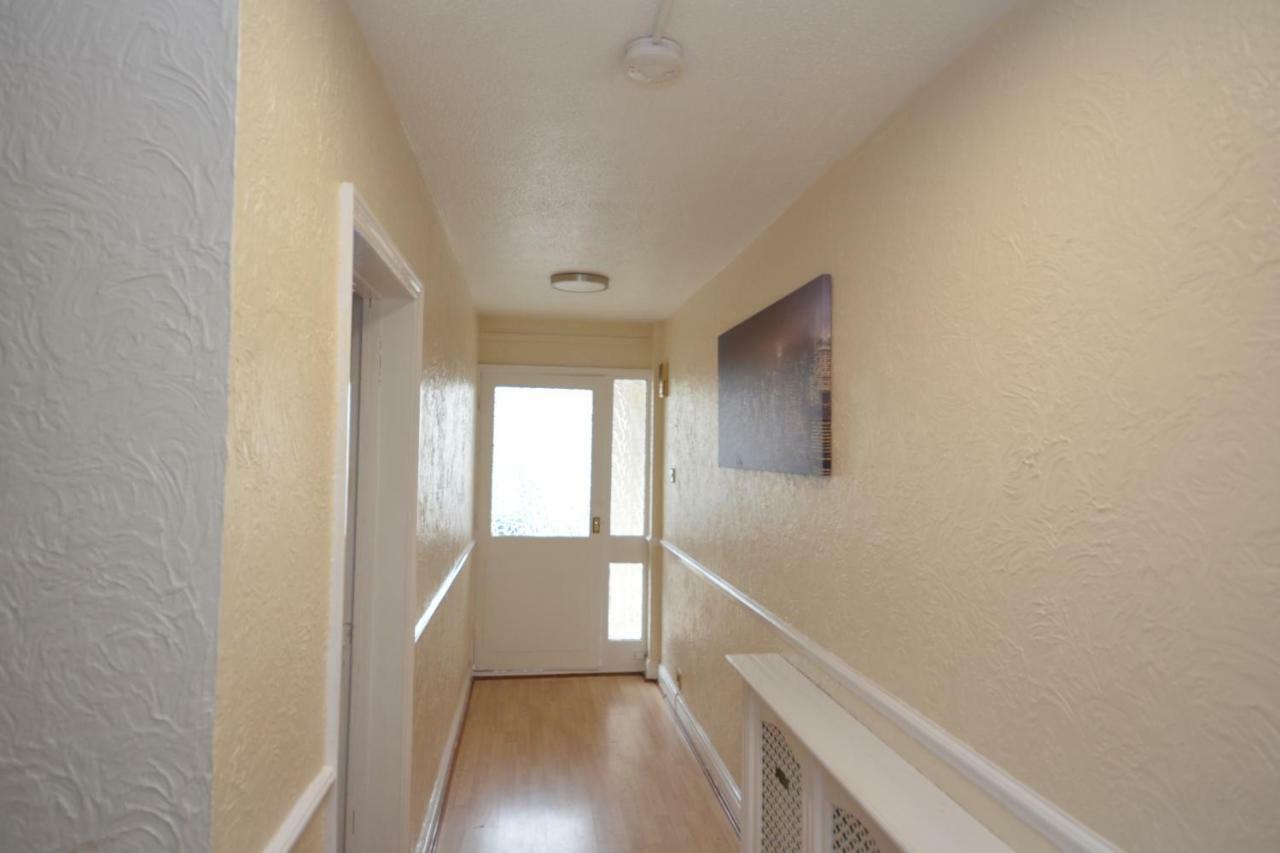 Four Bedroom Townhouse 12 Minutes Walk To Excel Exhibition Centre London Exterior foto
